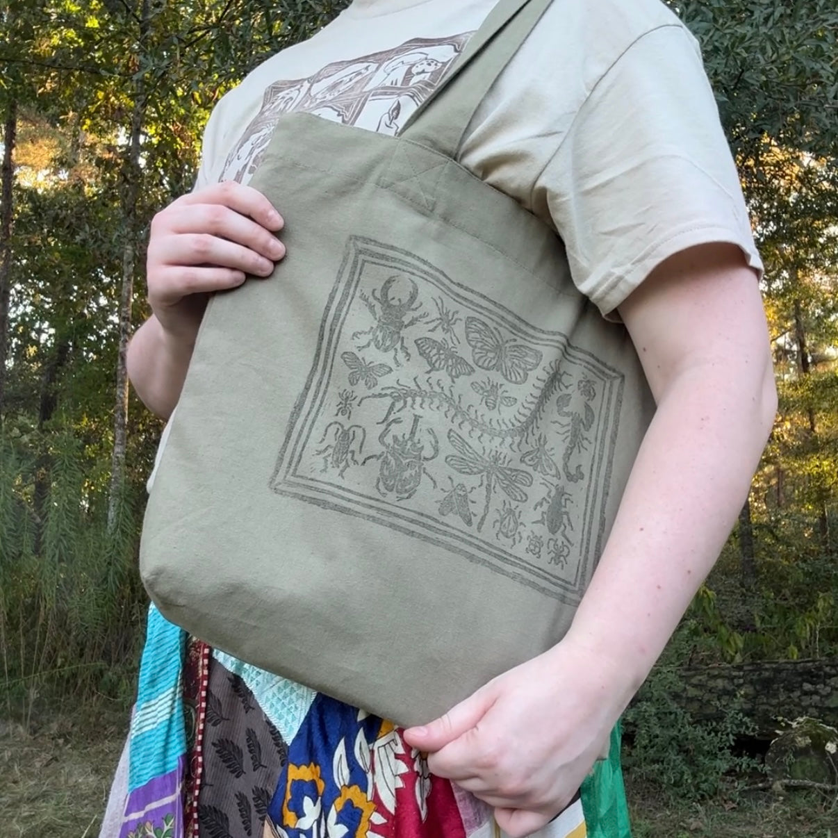 Bug Shadow-Box Tote Bag!